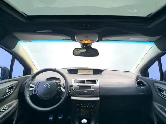 Carro Citroën C4 2012 Exclusive Sport Solaris 2.0 16V (Flex)