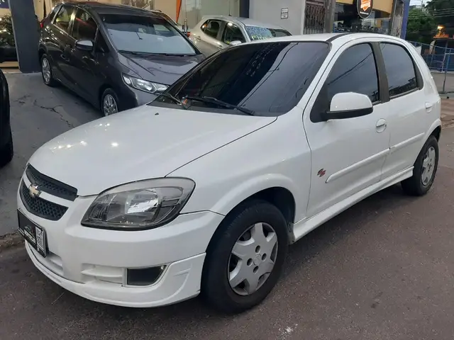 Carro Chevrolet Celta 2013 LT 1.0 (Flex)