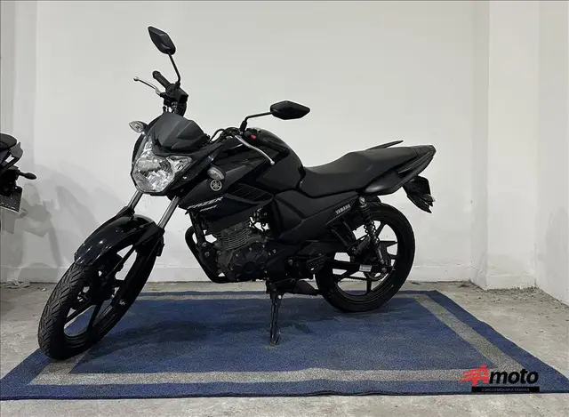 Moto Yamaha YS 150 Fazer 2022 SED