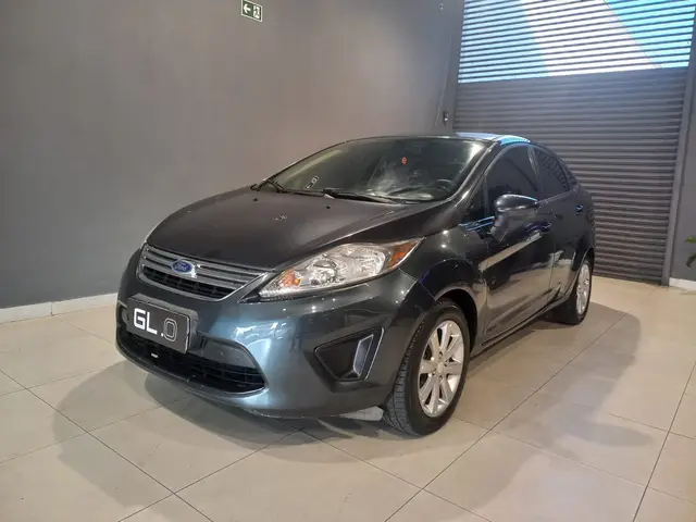 Carro Ford New Fiesta Sedan 2011 SE 1.6 (Flex)