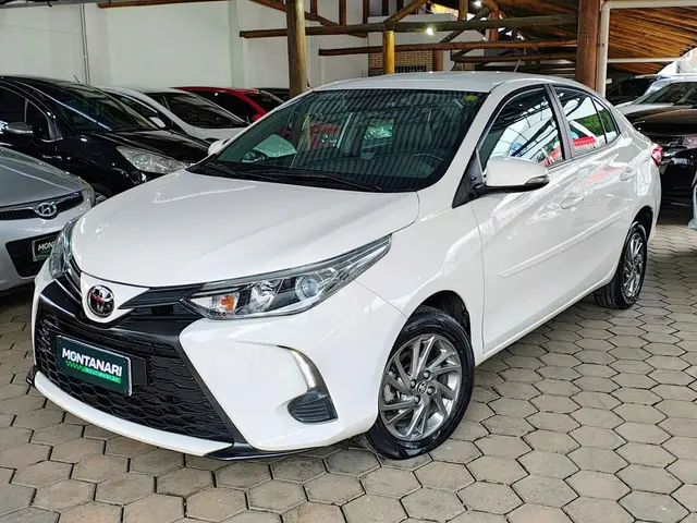 Carro Toyota Yaris Sedan 2023 XS 1.5 (Flex) (Aut)
