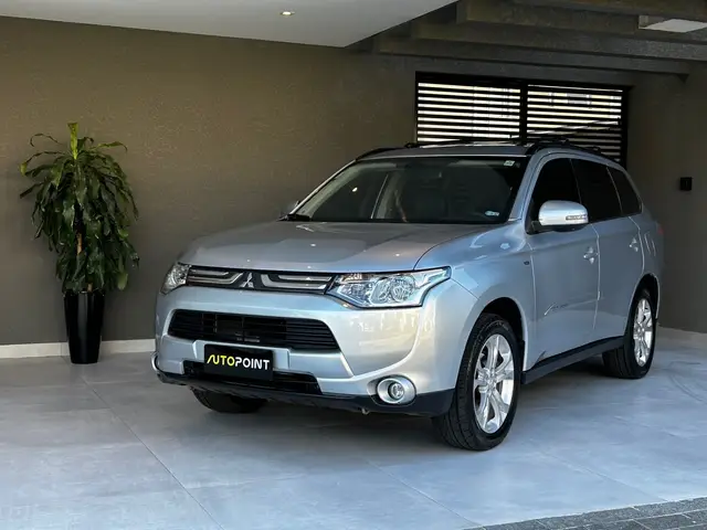 Carro Mitsubishi Outlander 2014 GT 4WD 3.0 V6 (Aut)