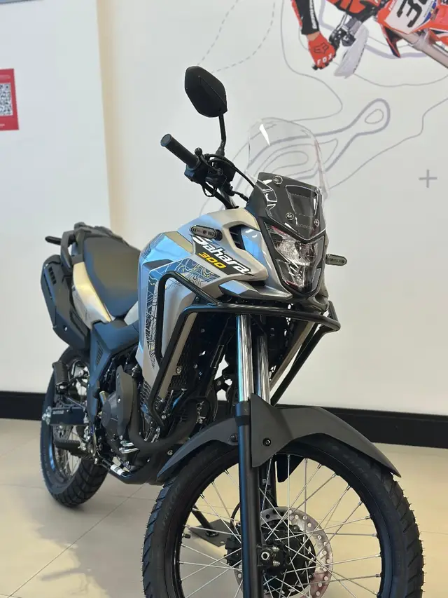 Moto Honda XRE Sahara 300 2025 Adventure