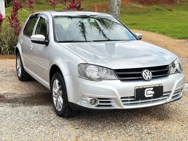 Carro Volkswagen Golf 2013 2.0 (Aut)