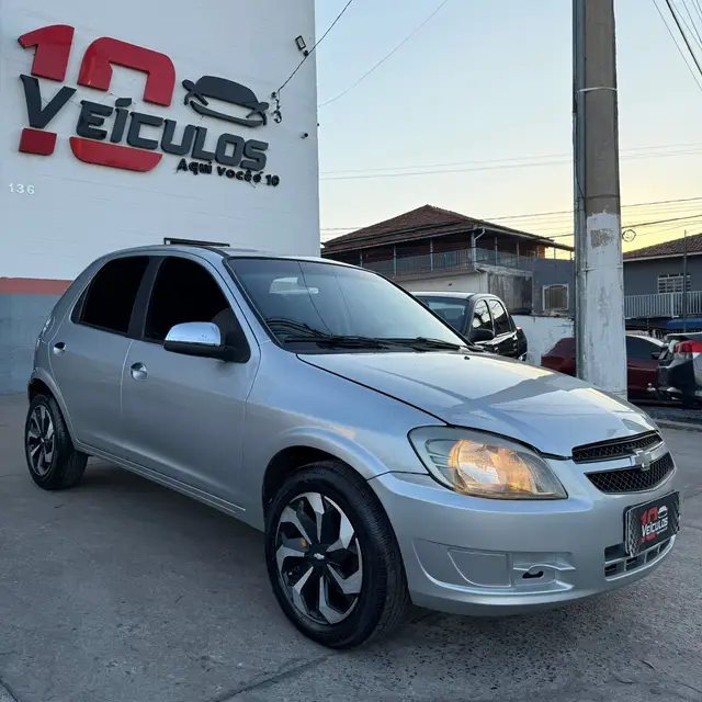 Carro Chevrolet Celta 2013 LT 1.0 (Flex)