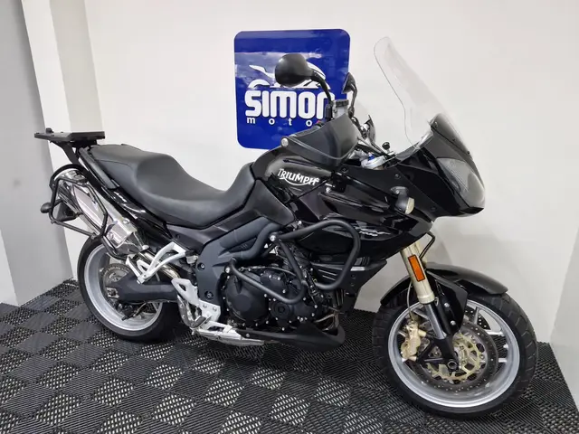 Moto Triumph Tiger 1050 2009 ABS SE