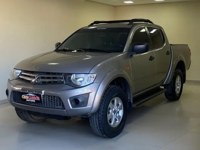 Carro Mitsubishi L200 Triton Sport 2016 HLS 2.4 (Flex)