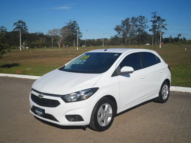 Carro Chevrolet Onix 2019 1.4 LT SPE/4