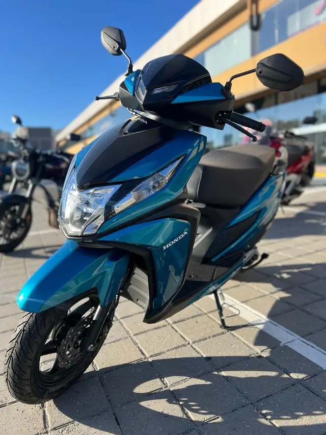 Moto Honda Elite 125 2025 CBS