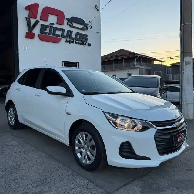 Carro Chevrolet Onix 2022 LT 1.0 (Flex)