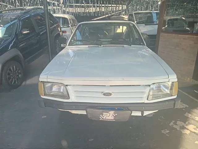 Carro Ford Pampa 1996 L 1.6 i (Cab Simples)