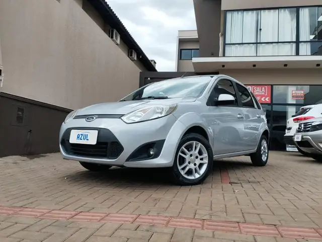 Carro Ford Fiesta Hatch 2011 1.6 (Flex)