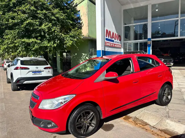 Carro Chevrolet Onix 2013 1.0 LT SPE/4