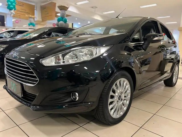 Carro Ford New Fiesta Sedan 2016 1.6 Titanium PowerShift (Flex)