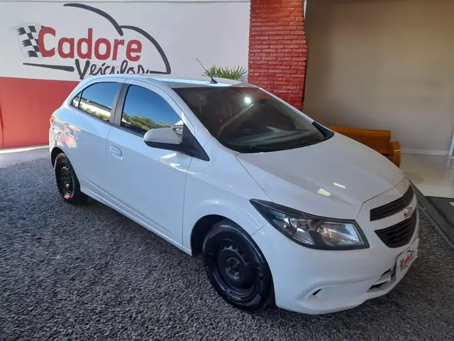 Carro Chevrolet Onix 2019 1.0 Joy SPE/4