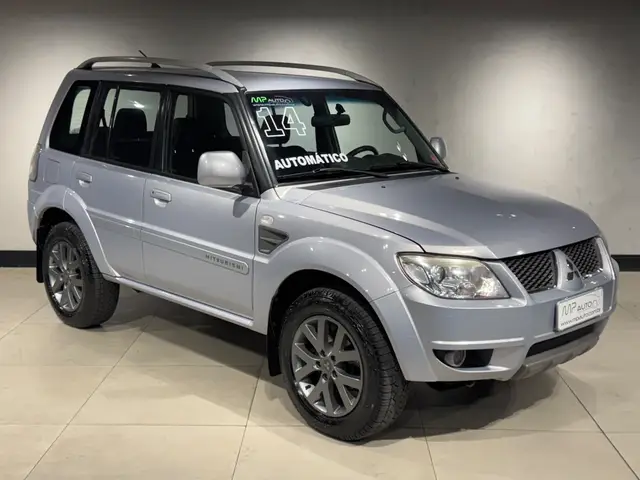 Carro Mitsubishi Pajero TR4 2014 2.0 16V 4x2 (Flex) (Aut)