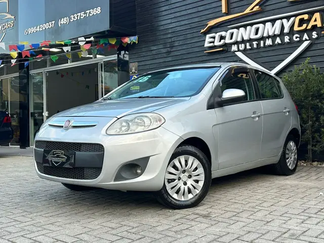 Carro Fiat Palio 2013 Attractive 1.4 8V (Flex)