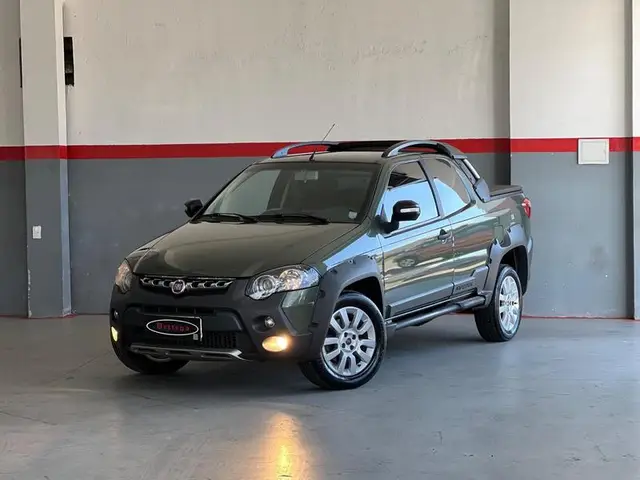 Carro Fiat Strada 2014 Adv.1.8 16V Dualogic Flex CD