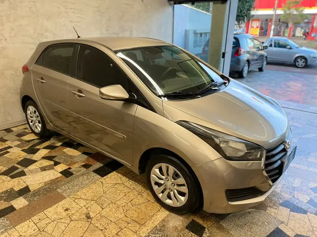 Carro Hyundai HB20 2016 1.6 Comfort Plus (Flex)