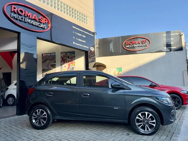 Carro Chevrolet Onix 2016 1.4 LTZ SPE/4 (Aut)