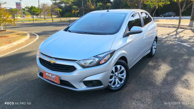 Carro Chevrolet Onix 2018 1.4 LT SPE/4 (Aut)