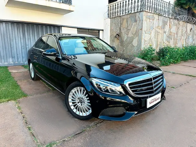 Carro Mercedes-Benz Classe C 2018 C 180 Exclusive FlexFuel
