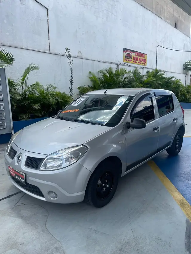 Carro Renault Sandero 2010 Expression 1.0 16V (flex)