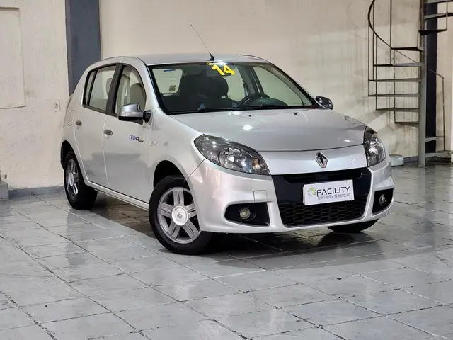 Carro Renault Sandero 2014 Expression 1.0 16V (flex)