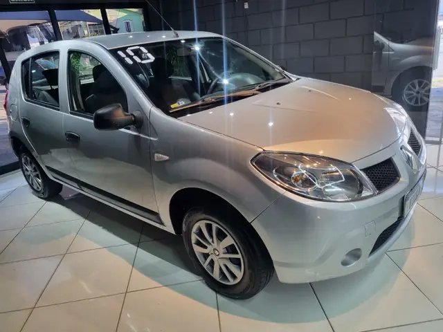 Carro Renault Sandero 2010 Expression 1.0 16V (flex)
