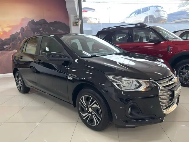 Carro Chevrolet Onix 2025 LT 1.0