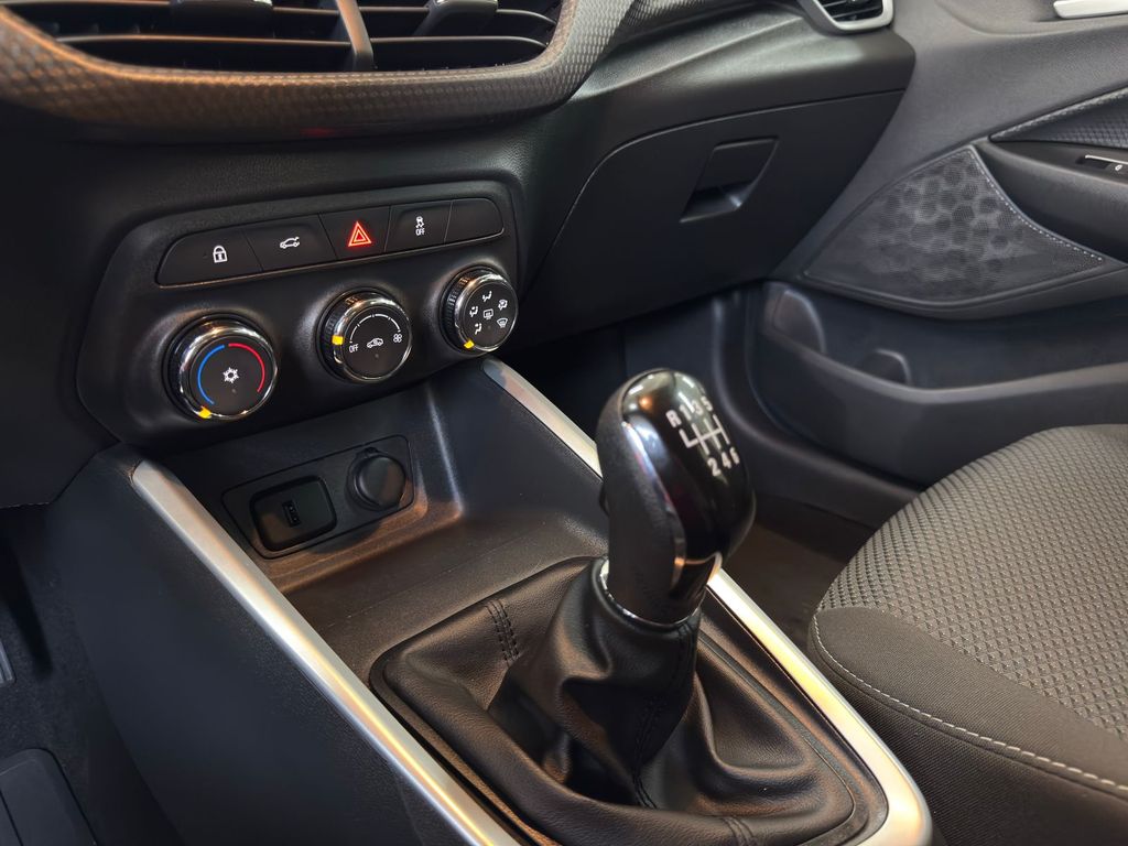 Onix LT 1.0 Turbo
