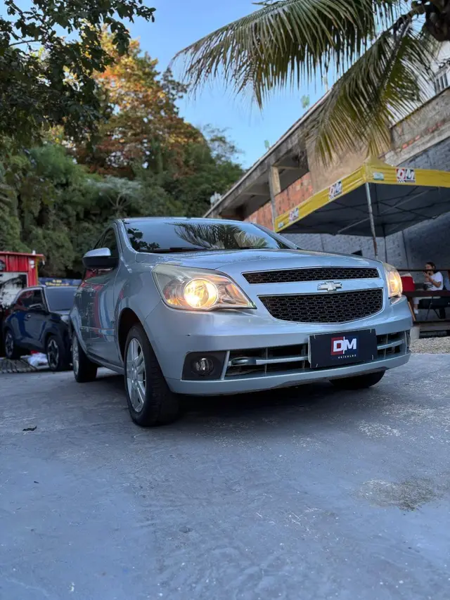 Carro Chevrolet Agile 2012 LT 1.4 8V (Flex)