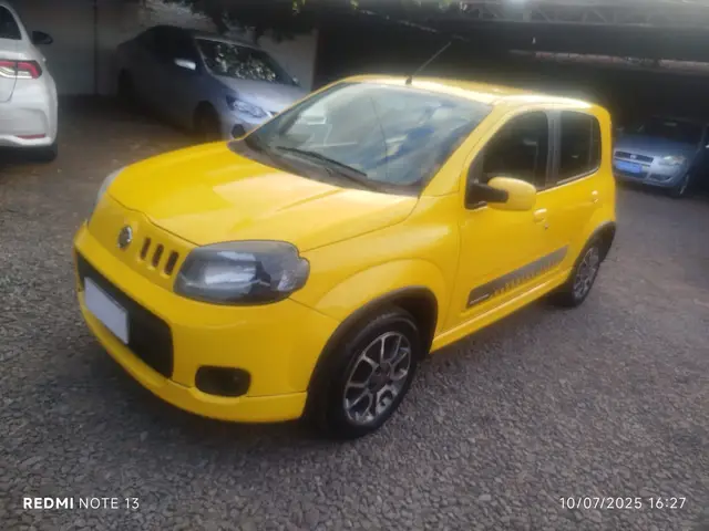 Carro Fiat Uno 2013 Sporting 1.4 8V (Flex) 4p