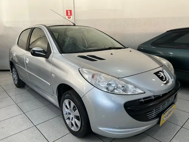 Carro Peugeot 207 2011 Hatch XR 1.4 8V (flex) 4p