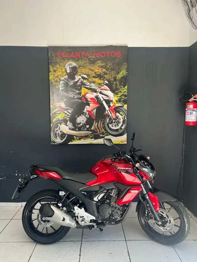 Moto Yamaha Fazer FZ15 2024 ABS