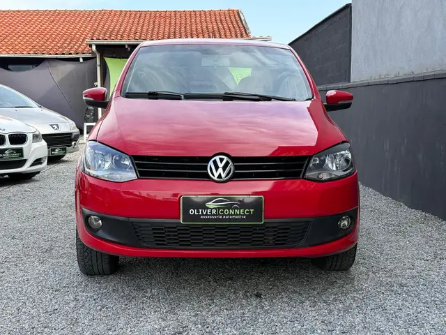 Carro Volkswagen Fox 2011 1.0 8V (Flex) 2p