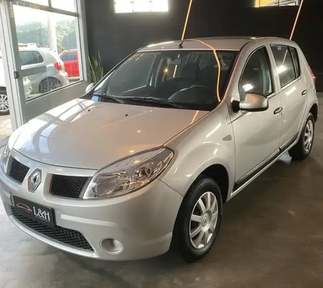 Carro Renault Sandero 2011 Expression 1.0 16V (flex)