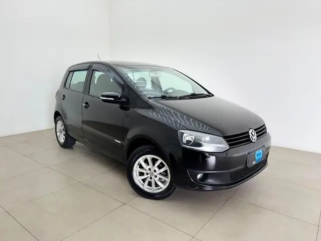 Carro Volkswagen Fox 2013 1.6 VHT (Flex)