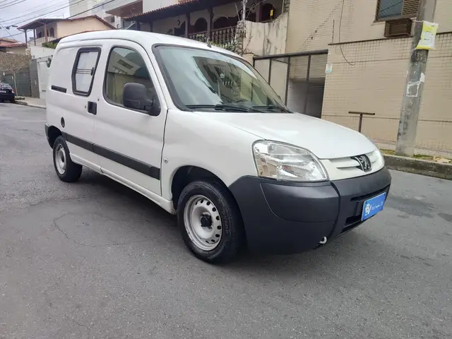 Carro Peugeot Partner 2019 Furgão 1.6 16V (Flex)