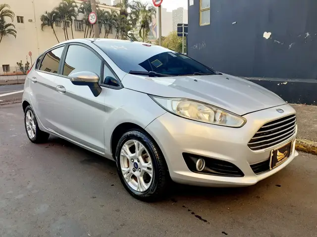 Carro Ford New Fiesta Hatch 2014 New Fiesta S 1.5 16V