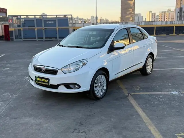 Carro Fiat Grand Siena 2015 Essence 1.6 16V (Flex)