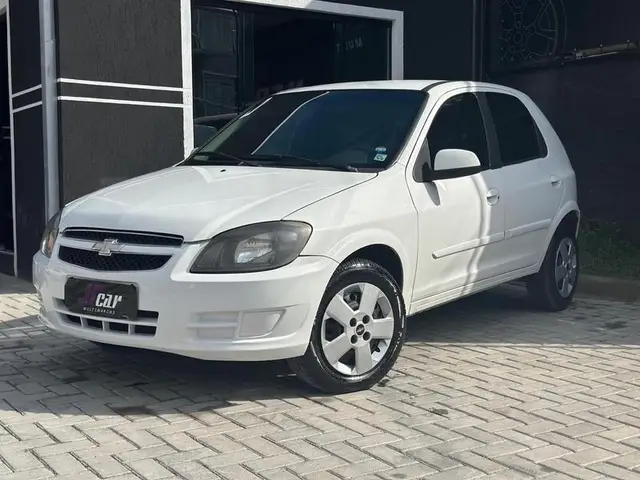 Carro Chevrolet Celta 2014 Advantage 1.0 (Flex)