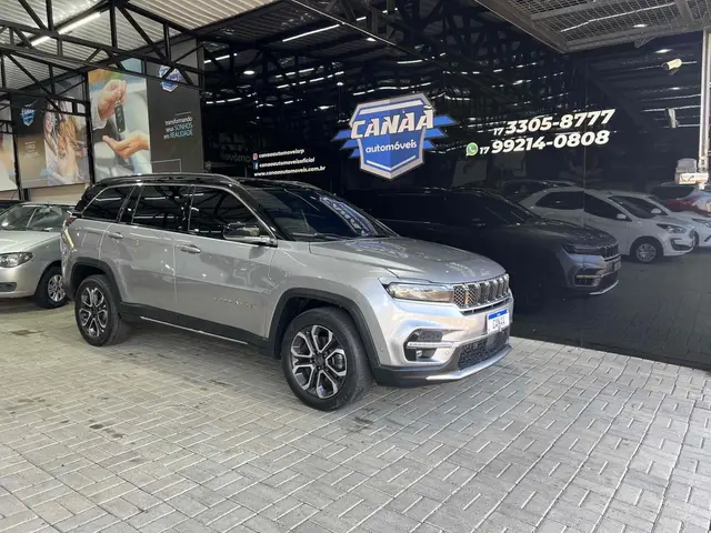 Carro Jeep Commander 2023 Limited 1.3 T270