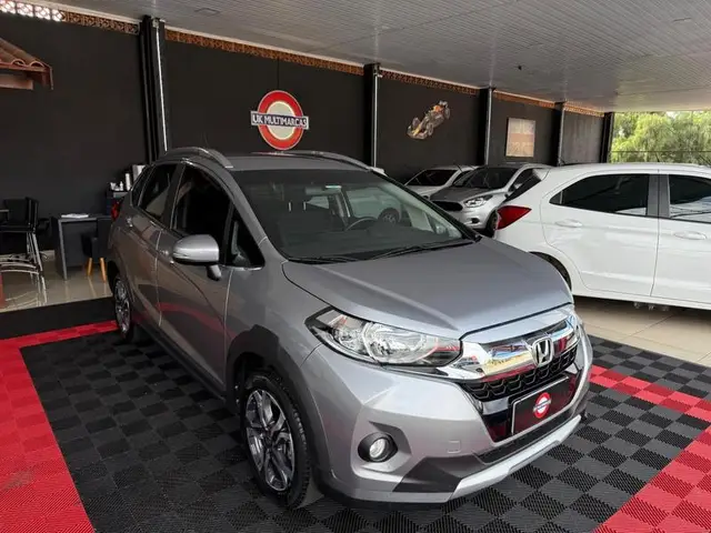 Carro Honda WR-V 2018 EX 1.5 FlexOne CVT (Flex)