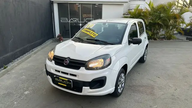 Carro Fiat Uno 2019 Attractive 1.0 8V (Flex) 4p