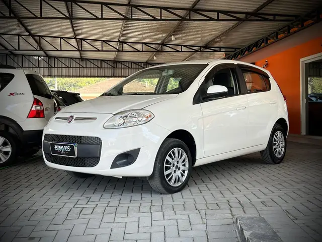 Carro Fiat Palio 2017 Attractive 1.0 Evo (Flex)