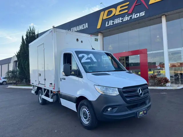 Carro Mercedes-Benz Sprinter 2021 416 Furgão Longo T.B. 2.2 Dies.