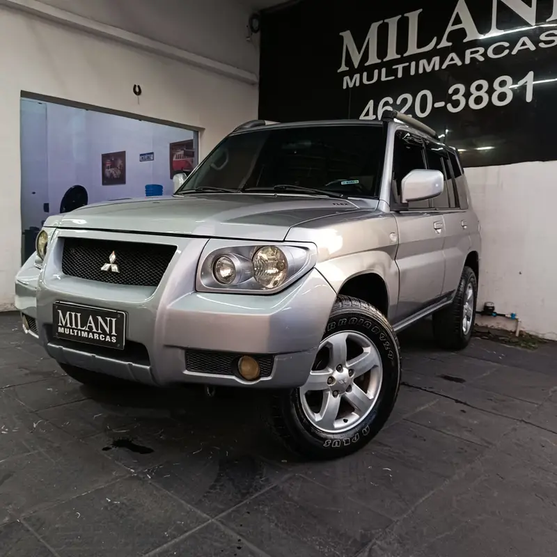 Mitsubishi Pajero TR4 2.0 16V (flex) (aut)