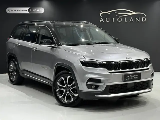 Carro Jeep Commander 2023 Limited 1.3 T270