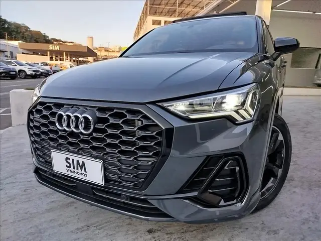 Carro Audi Q3 2022 Performance Black 2.0